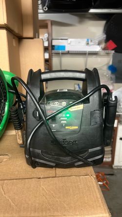 Instant power jump box for cars trucks