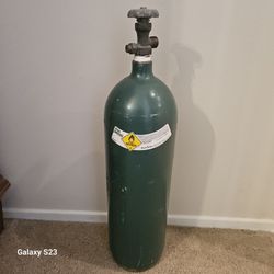 Welding Oxygen Tank & Solid Brass Oxygen & Propane Gauges  $120 OBO