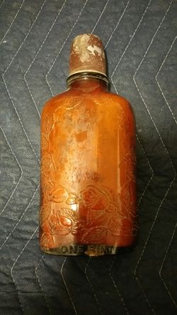 FRANKFORT DISTILLERIES Vintage 1 Pint empty bottle!