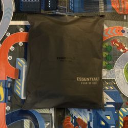 Black Fw 24 Essentials Hoodie 