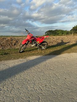 DirtBike Honda 125cc would trade For E-bikes