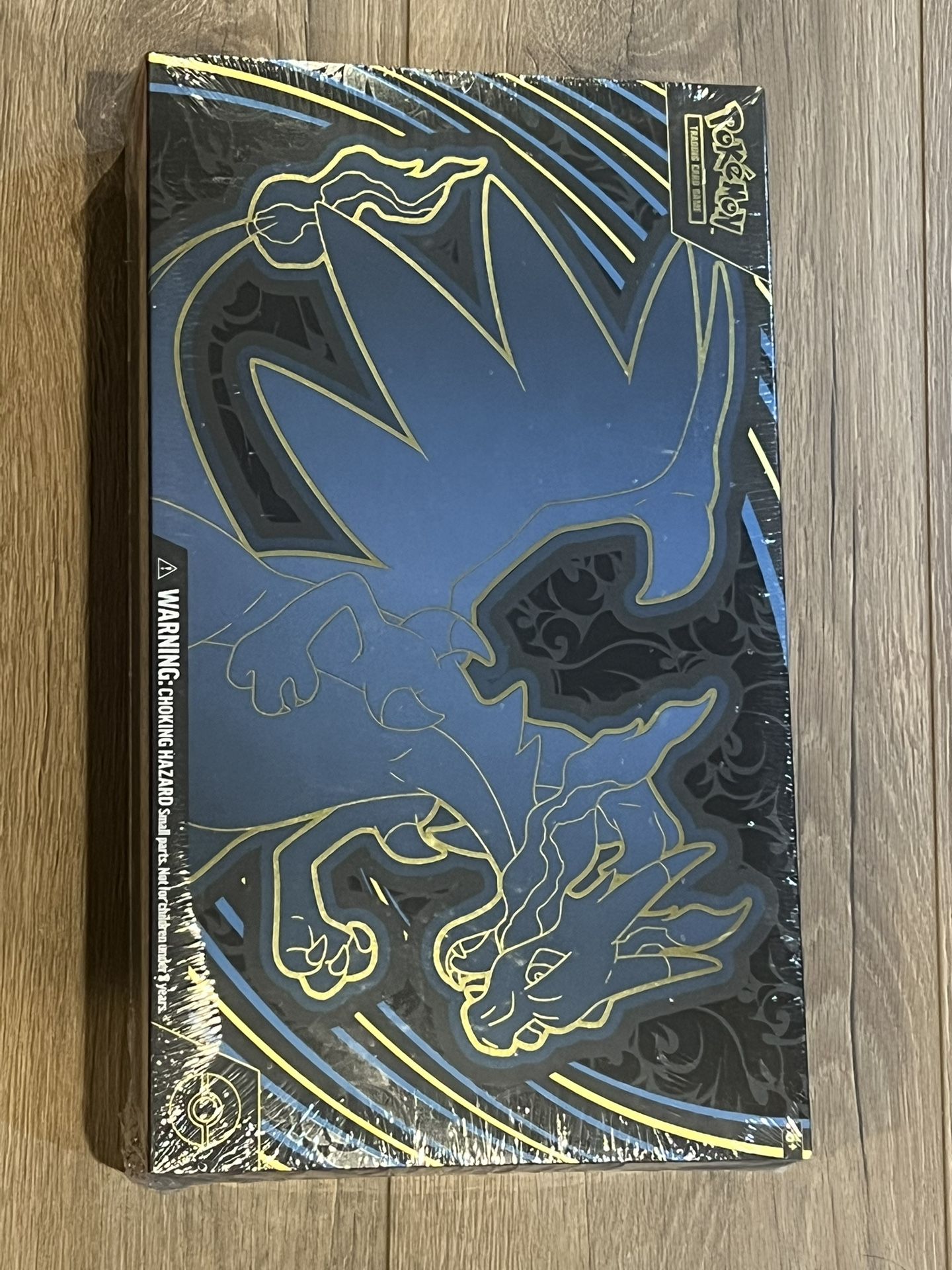 MEGA CHARIZARD X eX ULTRA-PREMIUM COLLECTION