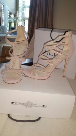 Aldo-high heels. Size 8