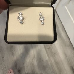 Zales Sapphire Earrings 