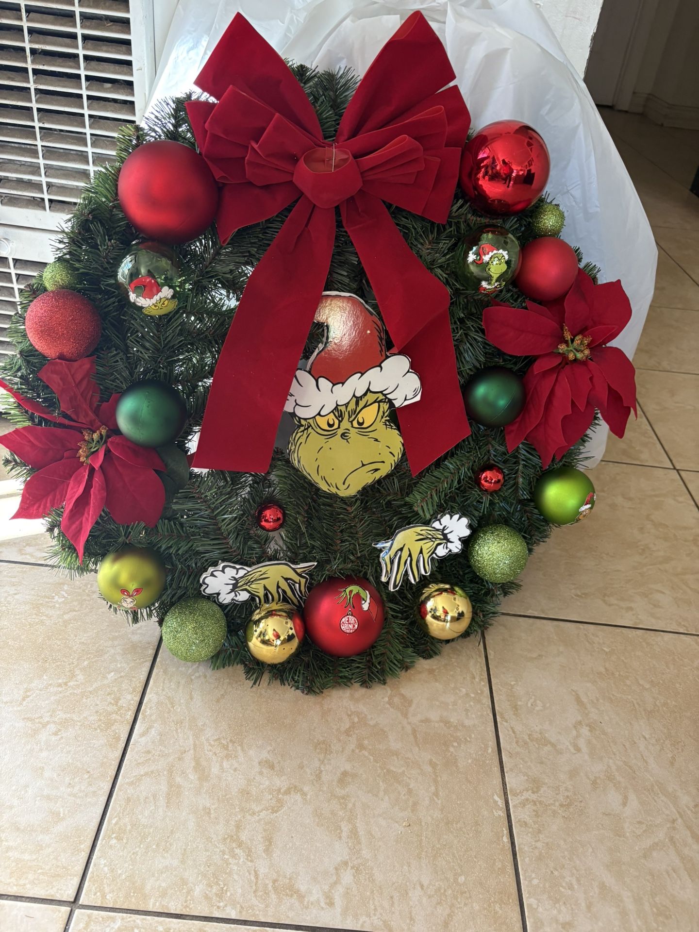 Grinch Christmas wreath