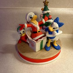 Grolier Disney Christmas Figurine