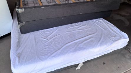 Free Mattress and box sprint