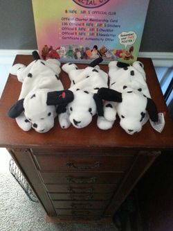 3 Dalmatian beanie baby dog's