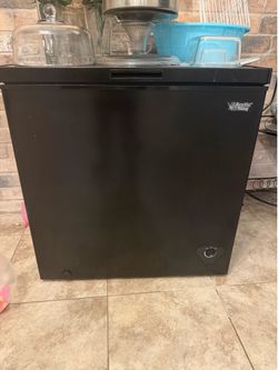 Deep freezer