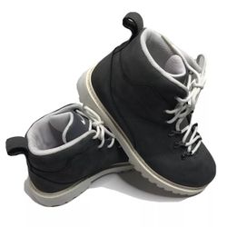 nike mountain or trail Ankle Boots Women’s Size gray Leather Upper 8.5 7(980709)