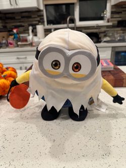 Minions Halloween toy