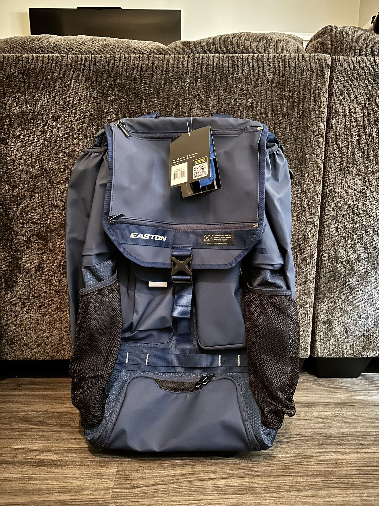 Easton Baseball Rolling Bag