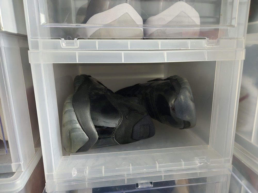 Jordan 11 "PROM NIGHT"