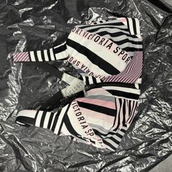 Victoria Secret sports Bra