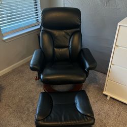 Black Leather Recliner w/ Ottoman