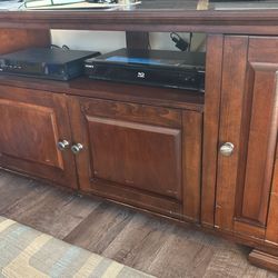 Wood Tv Stand Need Gone By Tomorrow 