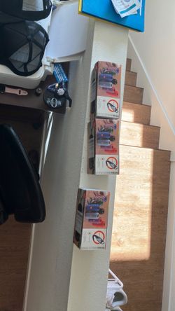 Each of them are 60 brand new not opened