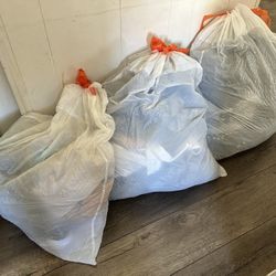 Women’s Clothes 