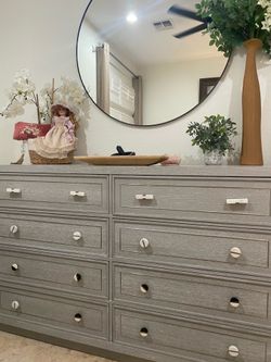 Beautiful Zgallerie  eight drawer dresser