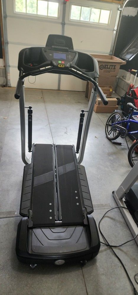 BOWFLEX TREADCLIMBER TC100