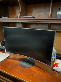Samsung 32 Inch LED Monitor - Works Perfectly