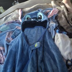 Stitch Snuggie 