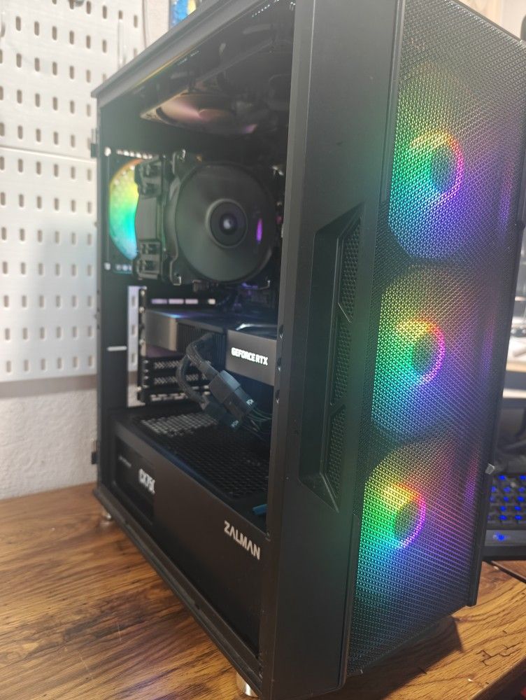 High End Gaming PC, Ryzen 7 8700G, 32GB DDR5, RTX 3080Ti, 2TB NVME