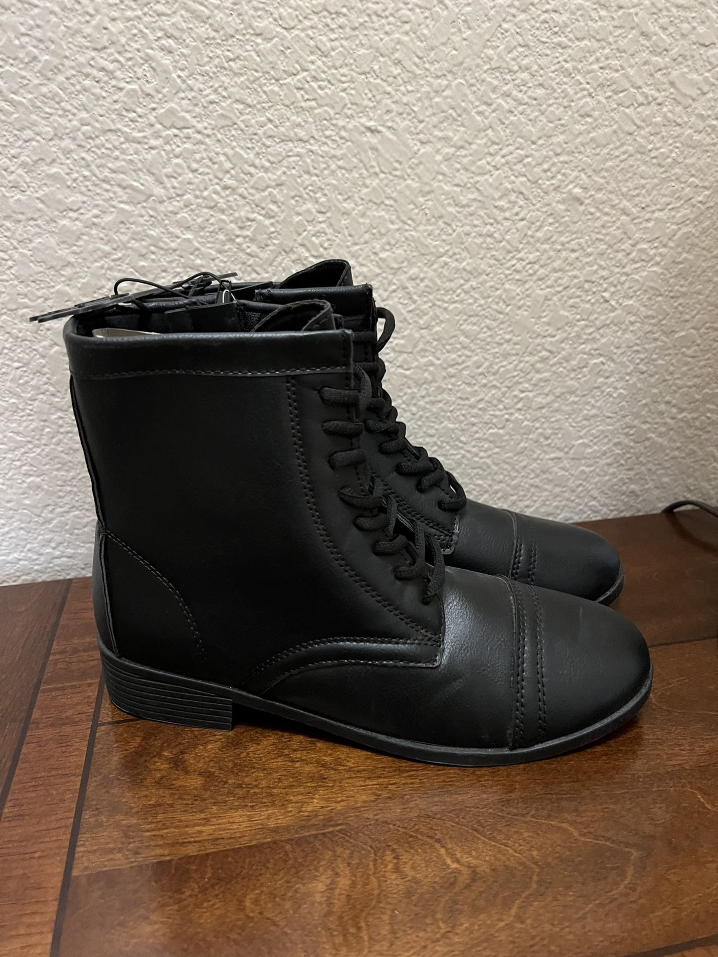 New Women’s Boots