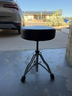 Tama Drum Throne