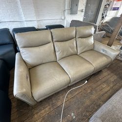 Tan Sofa! PICK UP ONLY! PRICE IS FIRM!