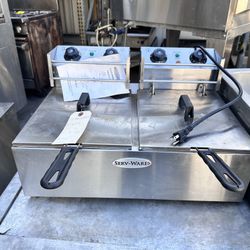 Serv-ware Electric Fryer 