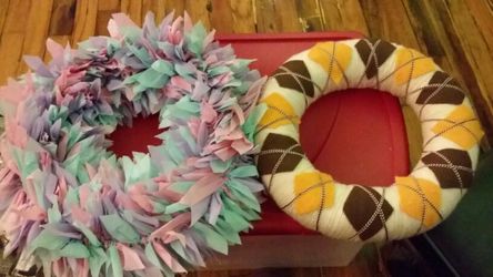 wreaths for easter and plad day