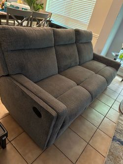 Recliner couch