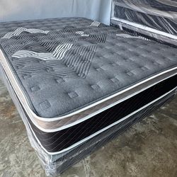 Full Oasis Thermal Comfort Europillow Top 12inch Mattress!!