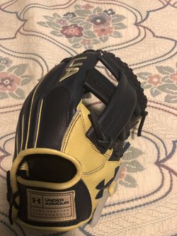 Under armour baseball glove 11.75