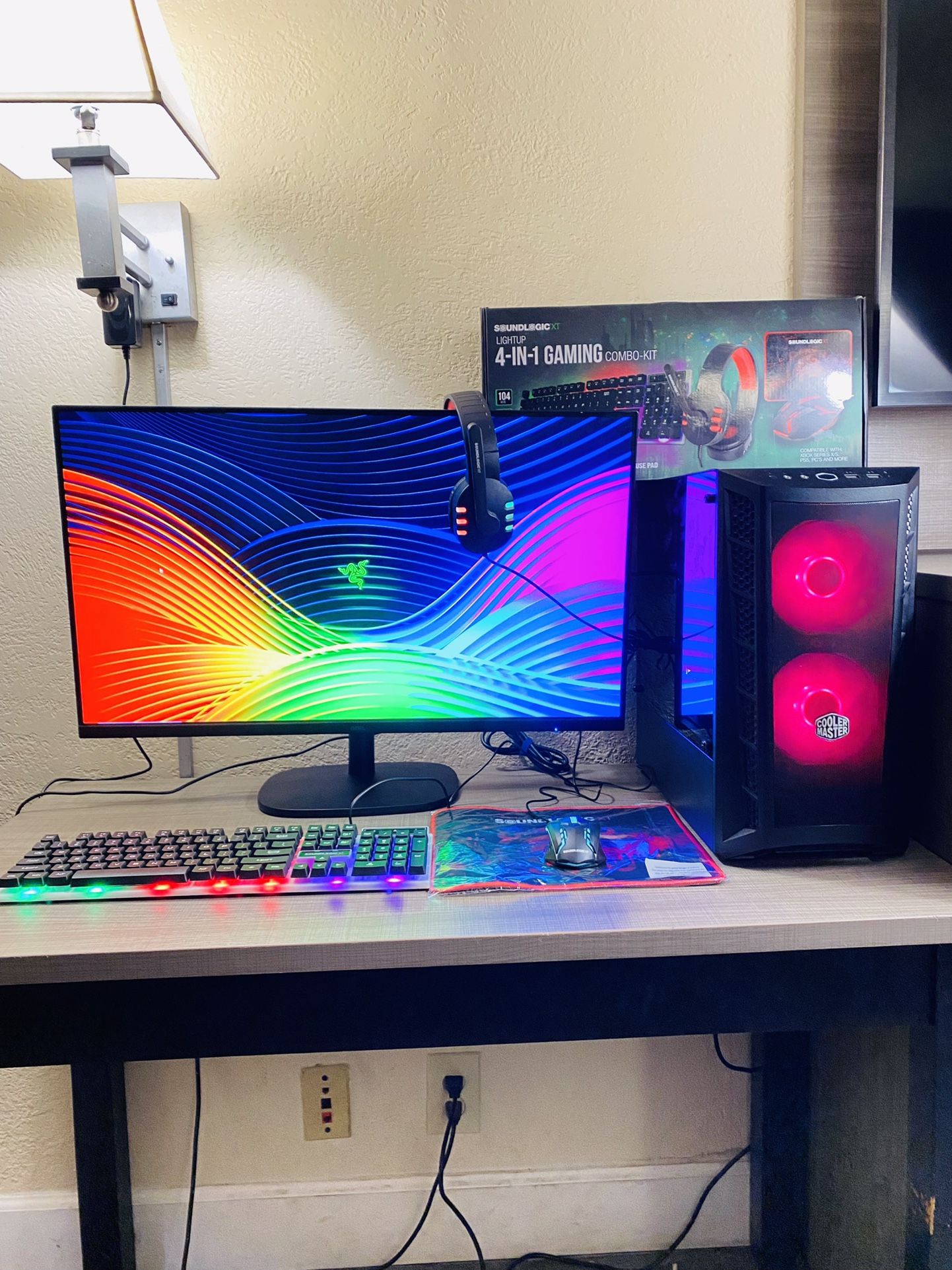 High-End Gaming Pc/ Setup, RTX 3060Ti, Ryzen 7 3700X, 32GB 3200Mhz (Brand New)
