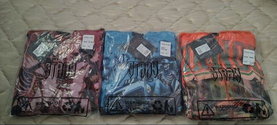 Brand New STRAY full zip up hoodies, XL