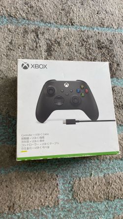 Microsoft Wireless Controller + USB-C Cable For Xbox Series X/S - Carbon Black