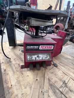 Tire changer hunter and coats wheel balancer