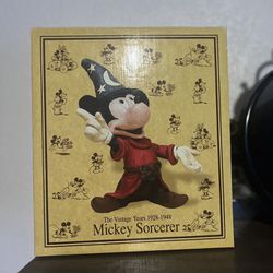 Vintage Years Mickey Sorcerer Statue