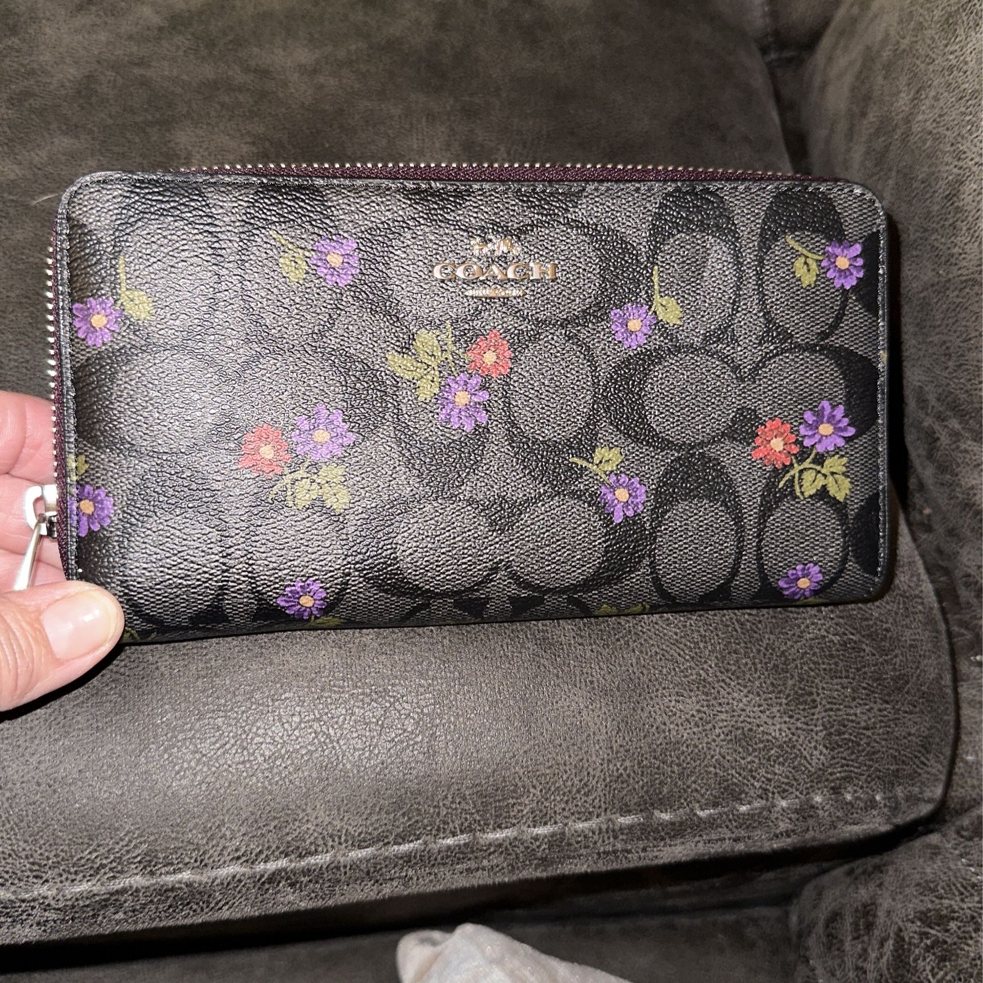 Coach Wallet Floral