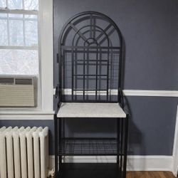 Modern Bakers Rack, Two Shelves Wiring Rack In The Middle