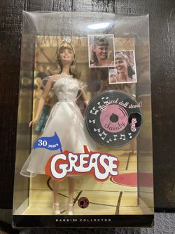 Barbie Collector Grease 30 Years With Musical Doll Stand 