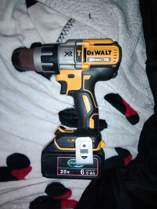 DeWalt Dcd996 Hammerdrill +Battery+Charger