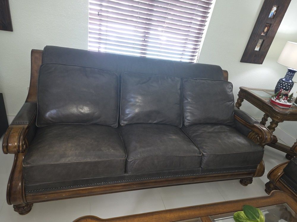 Leather Sofas W/2 Tables Center Table Ans Size Table All Wood Very Heavy 