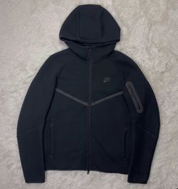 Nike tech
