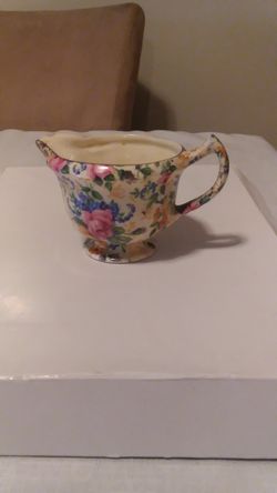 OBO- Individual creamer James Kent Longton