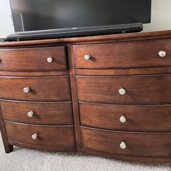 Wood Dresser 