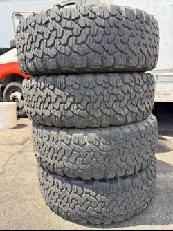 🔱🌀 285 70 R 17 Bfgoorich ko2 en buenas condiciones de Vida