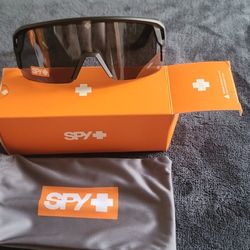 SPY + Sunglasses 